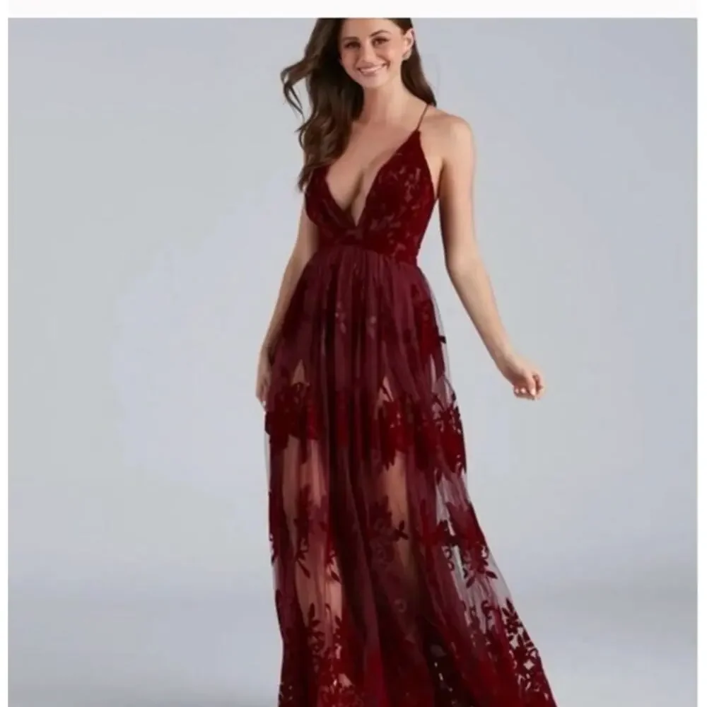 Windsor Burgundy Lace Maxi Dress S Deep V Prom Formal Wedding Guest Sexy - Picture 1 of 8